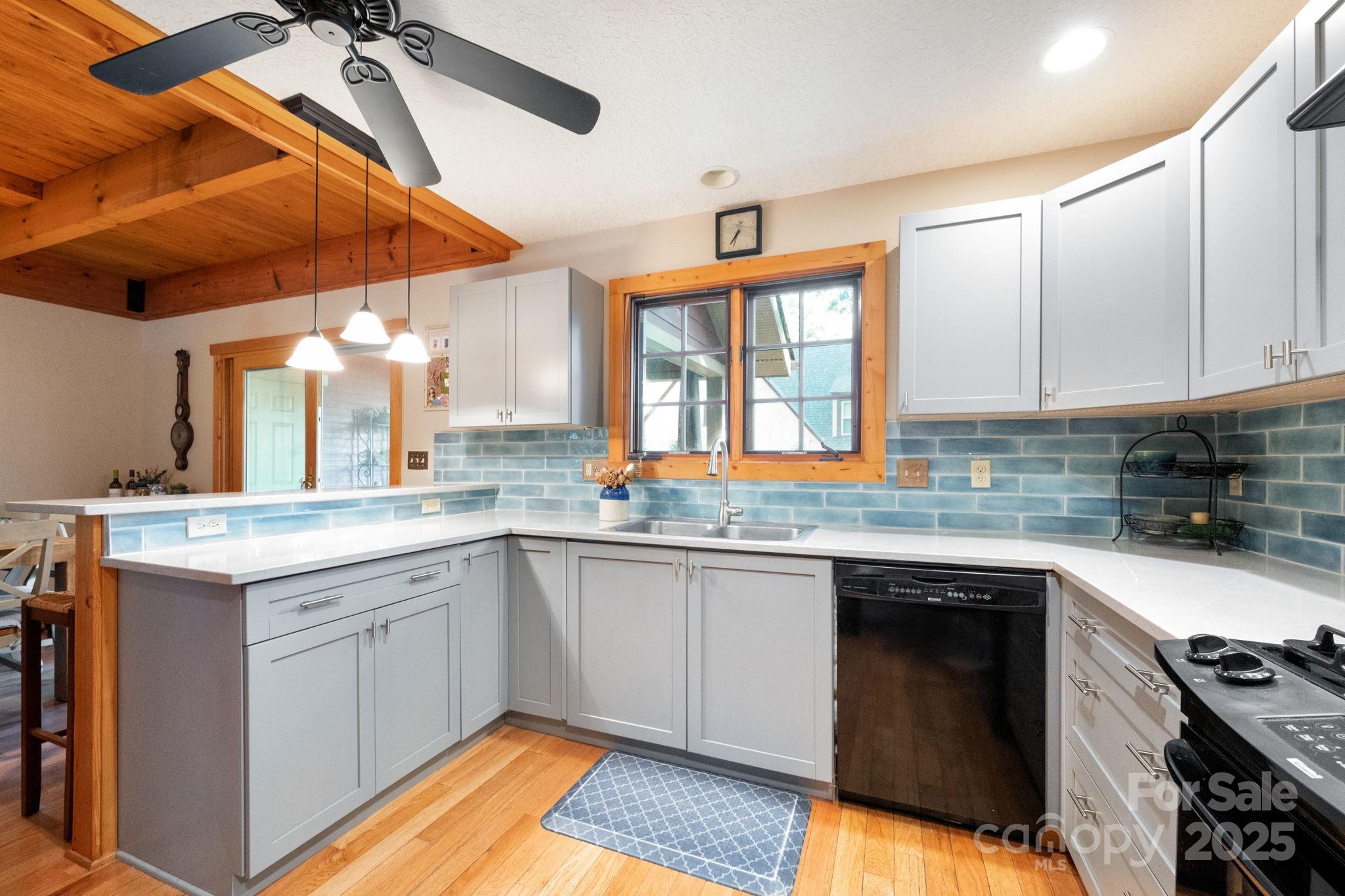 1 Buckingham Court Asheville NC 28803