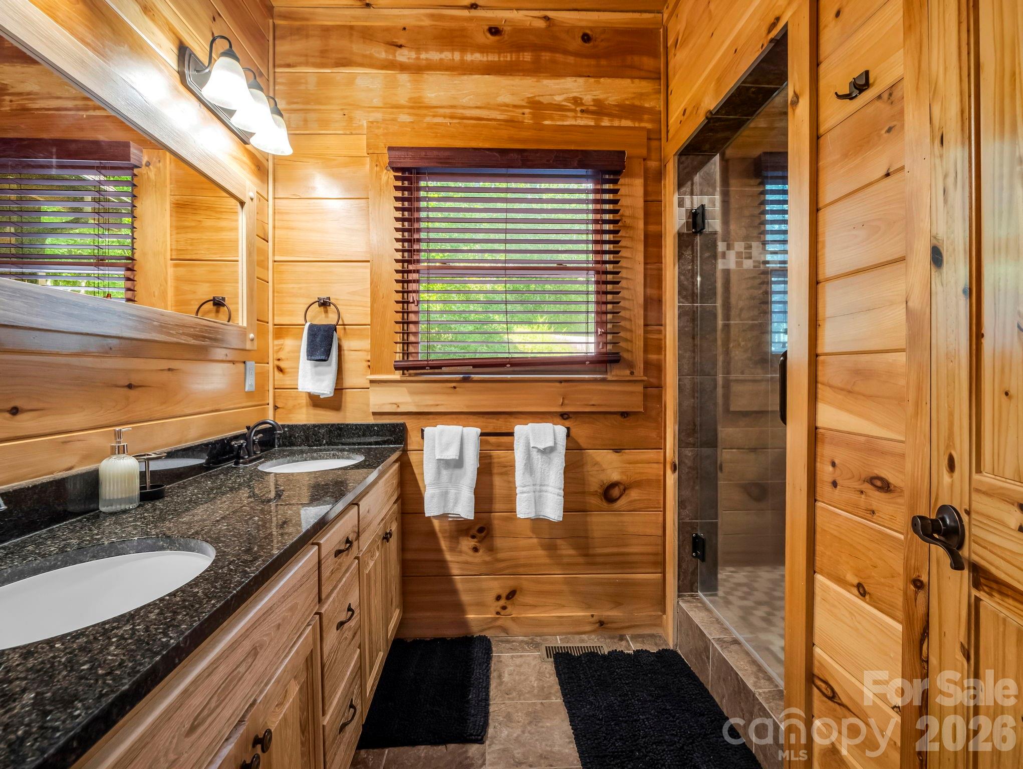 1029 Rainbow Circle Lake Lure NC 28746