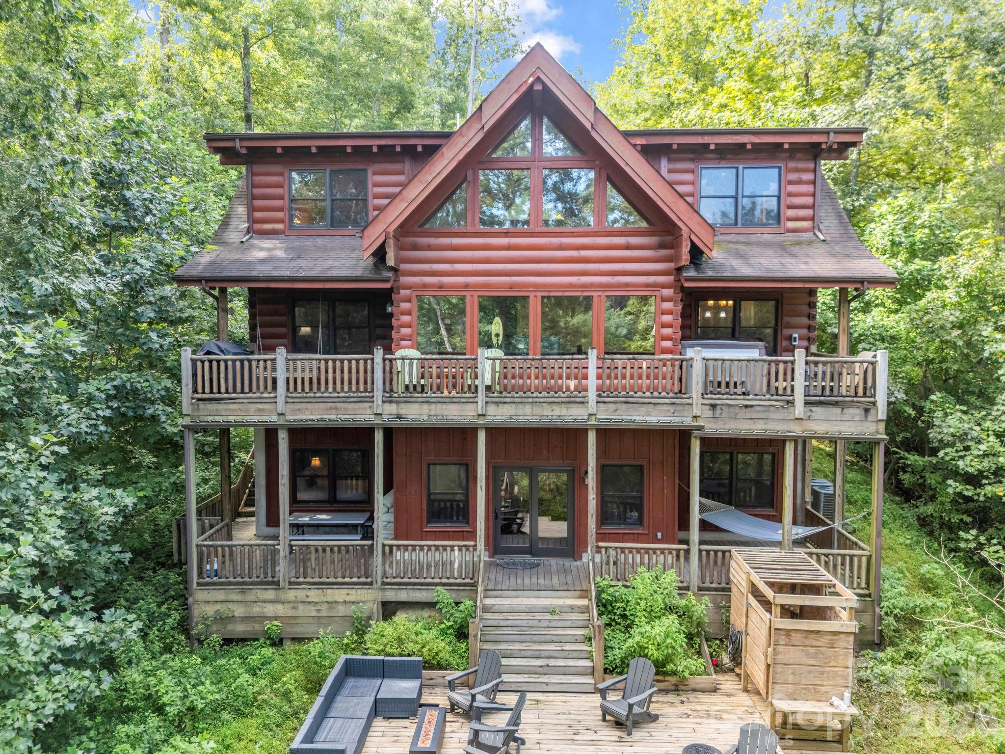 1029 Rainbow Circle Lake Lure NC 28746