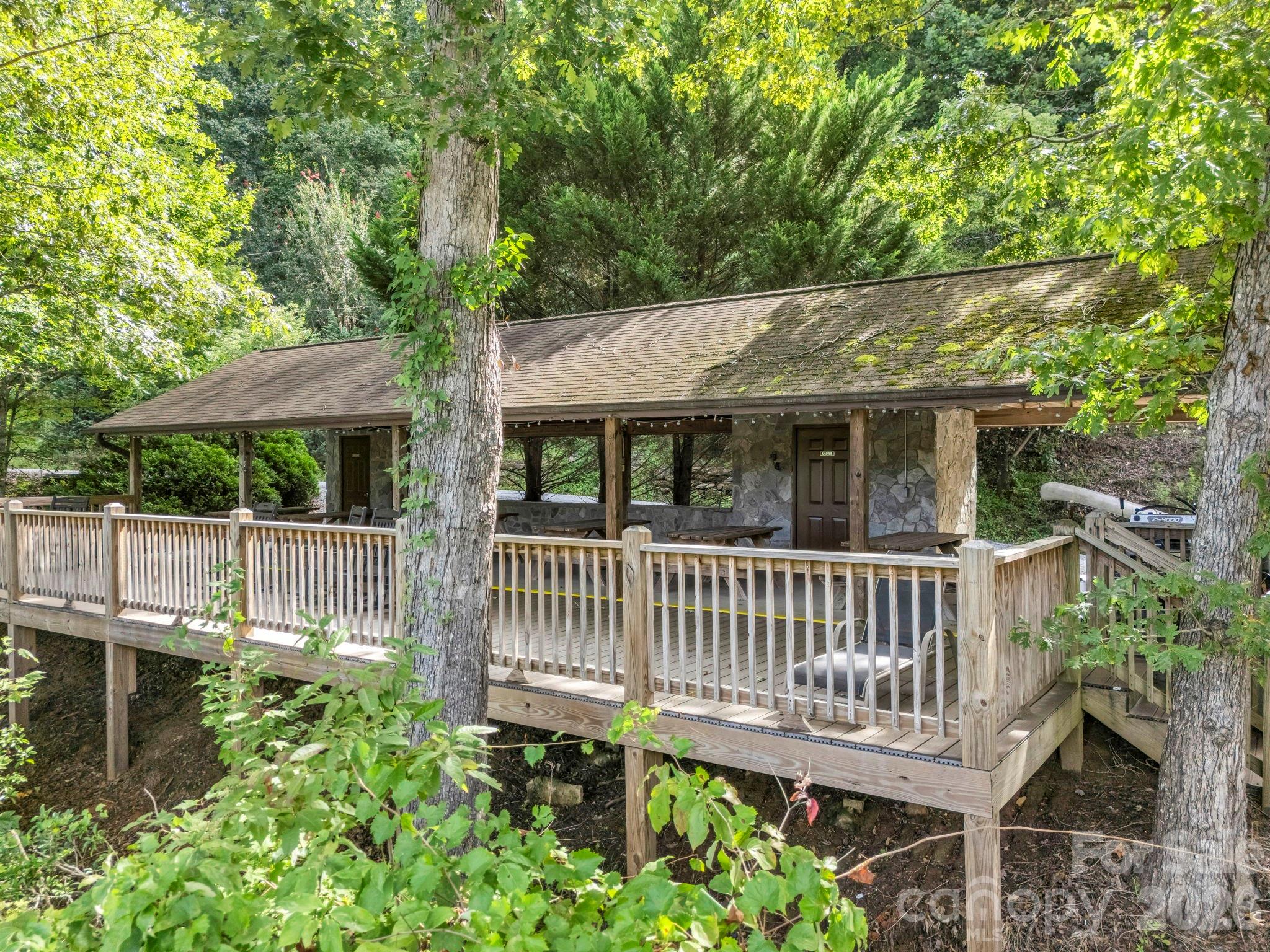 1029 Rainbow Circle Lake Lure NC 28746