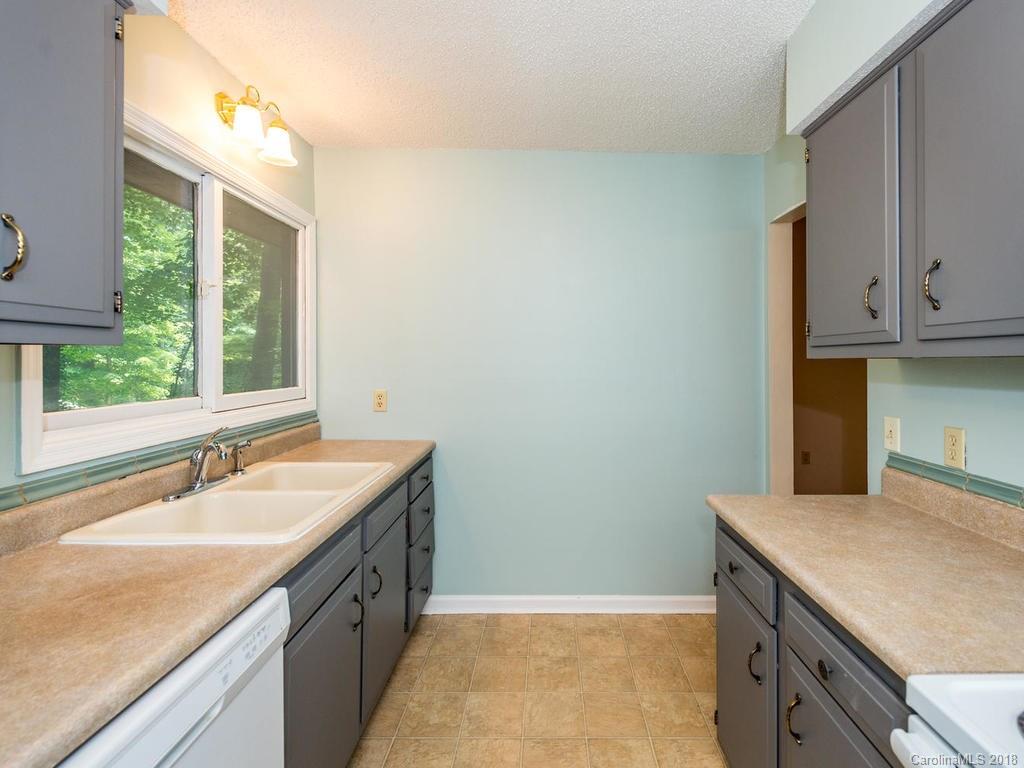 3 Muirfield Court Arden NC 28704