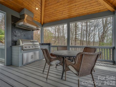 69 Old Hickory Trail Hendersonville NC 28739