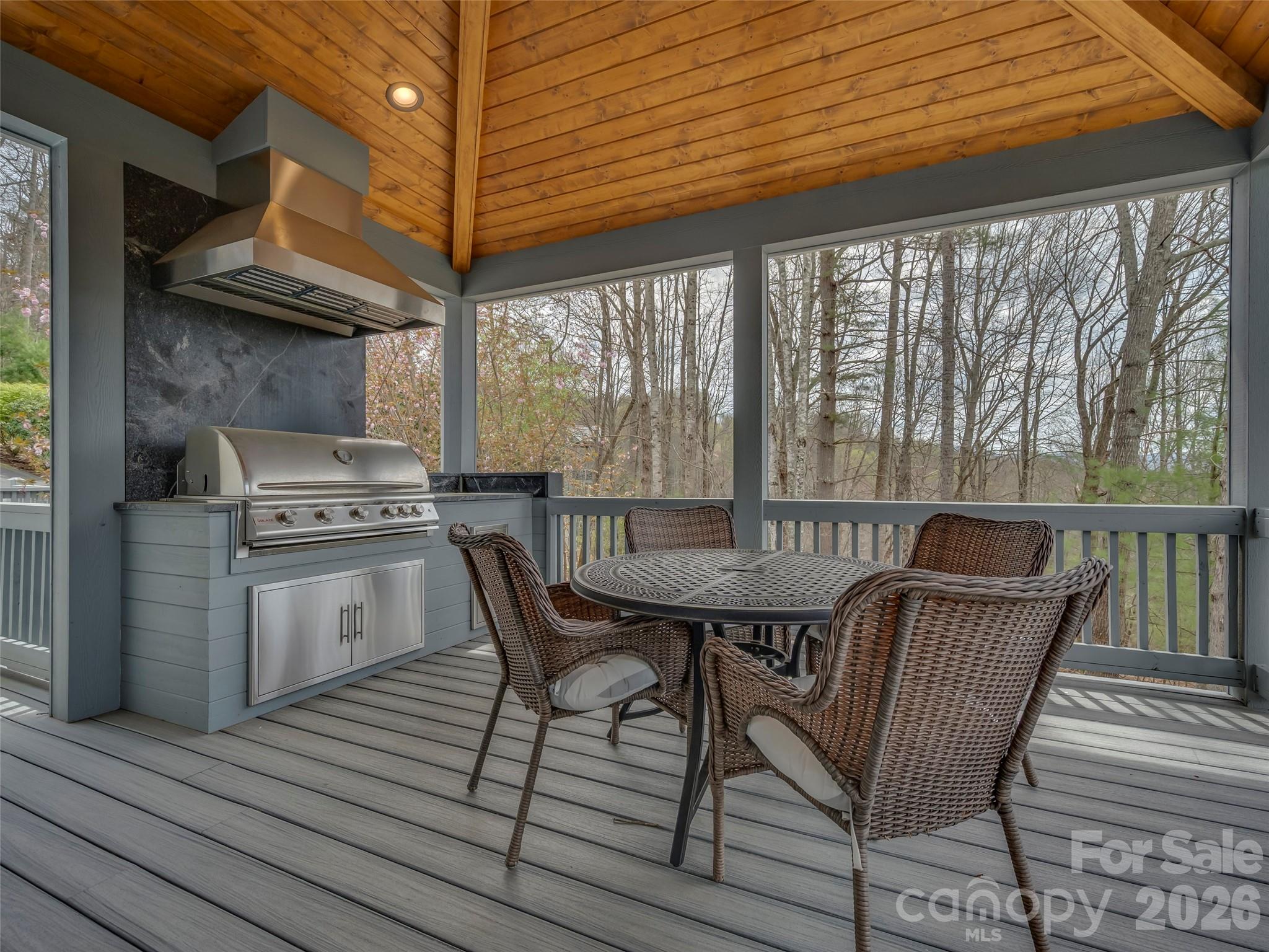 69 Old Hickory Trail Hendersonville NC 28739