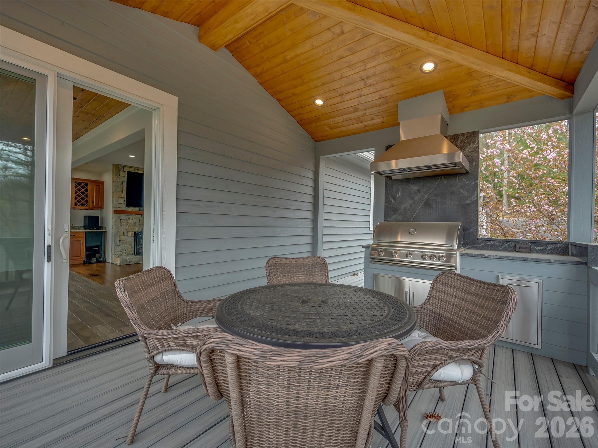 69 Old Hickory Trail Hendersonville NC 28739