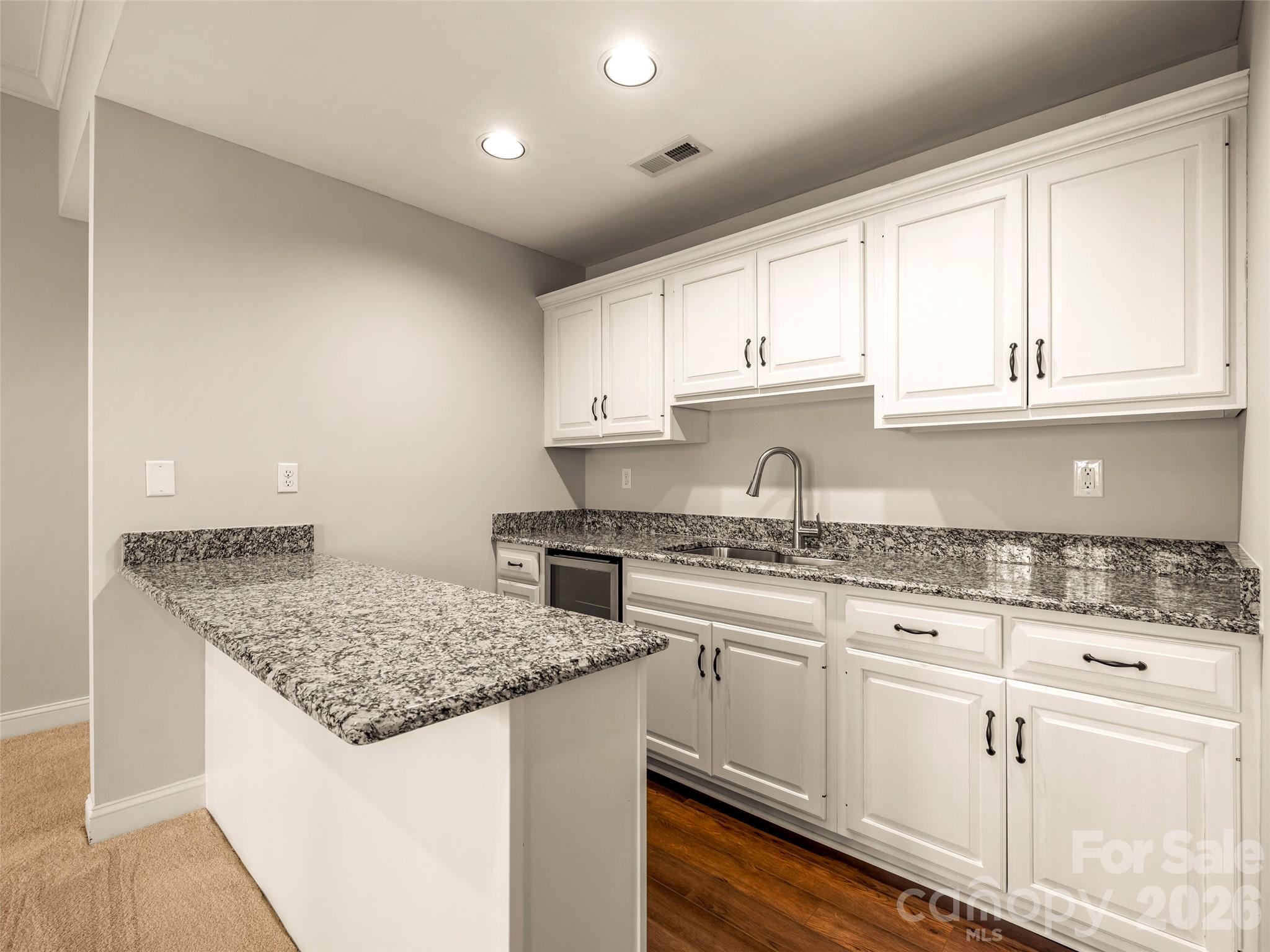 69 Old Hickory Trail Hendersonville NC 28739