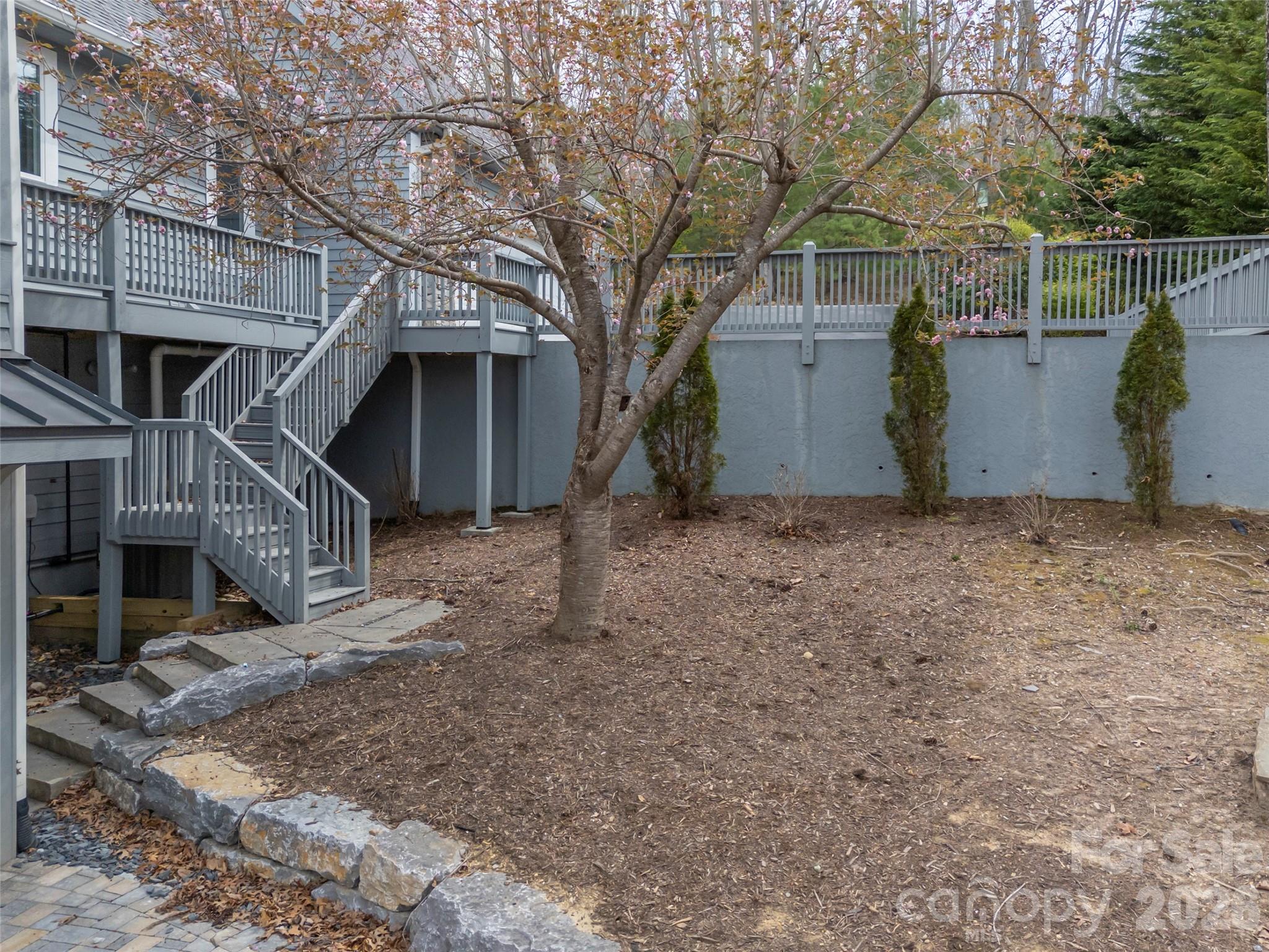 69 Old Hickory Trail Hendersonville NC 28739