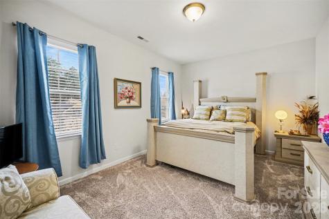 15200 Autumn Sage Drive Charlotte NC 28278