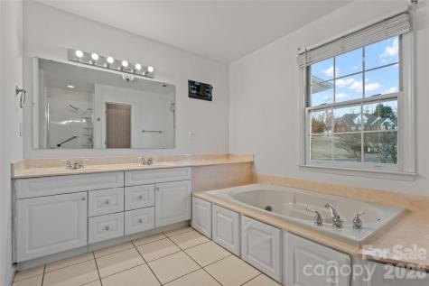 307 Cross Creek Drive Cherryville NC 28021