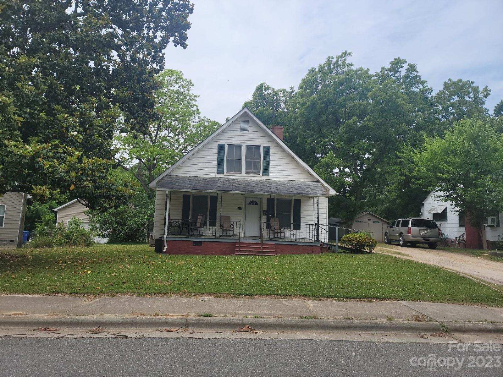 237 E Mcneely Avenue Mooresville NC 28115