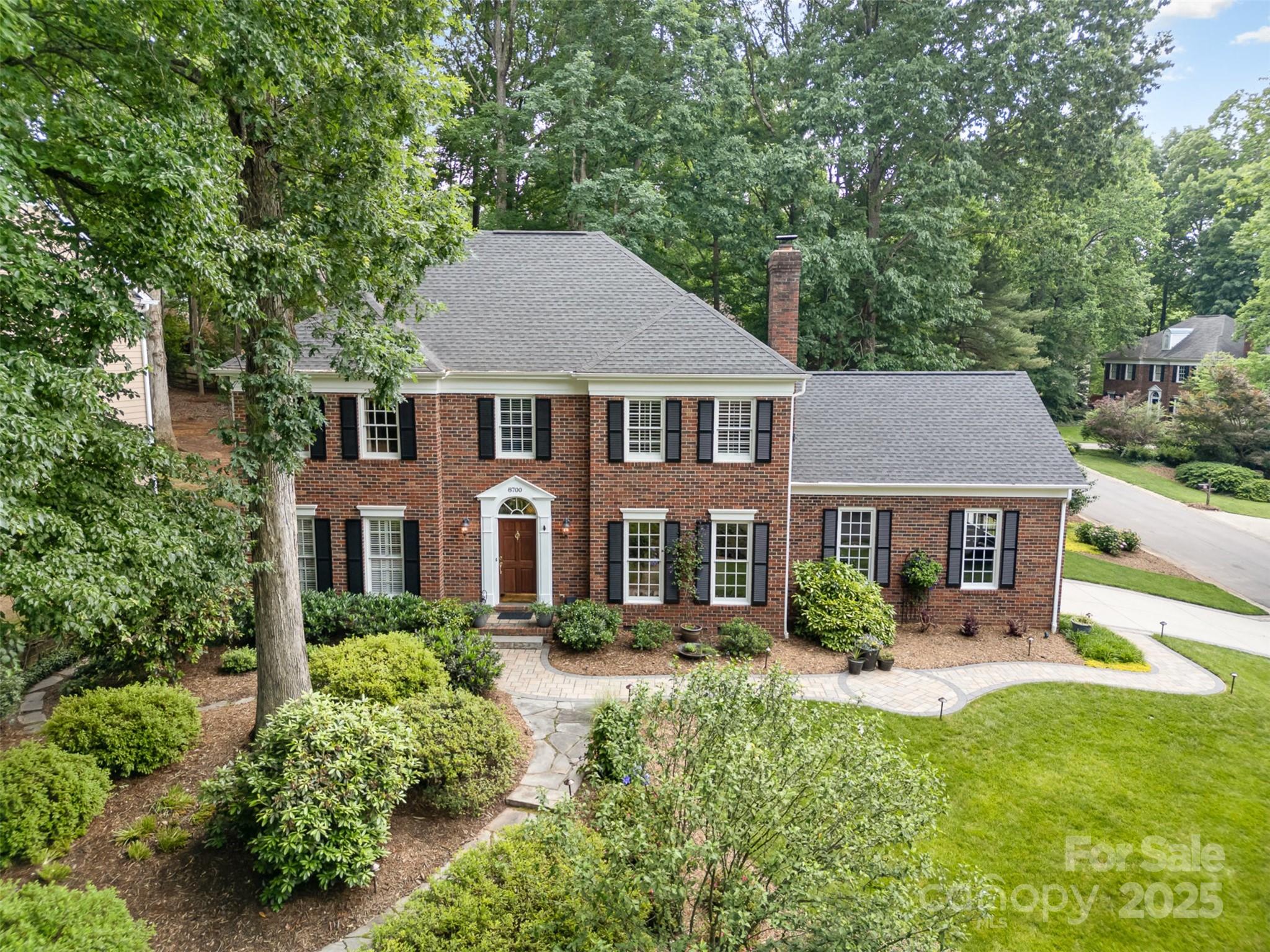8700 Thornbury Lane Huntersville NC 28078