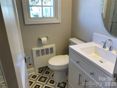 524 Wakefield Drive Charlotte NC 28209