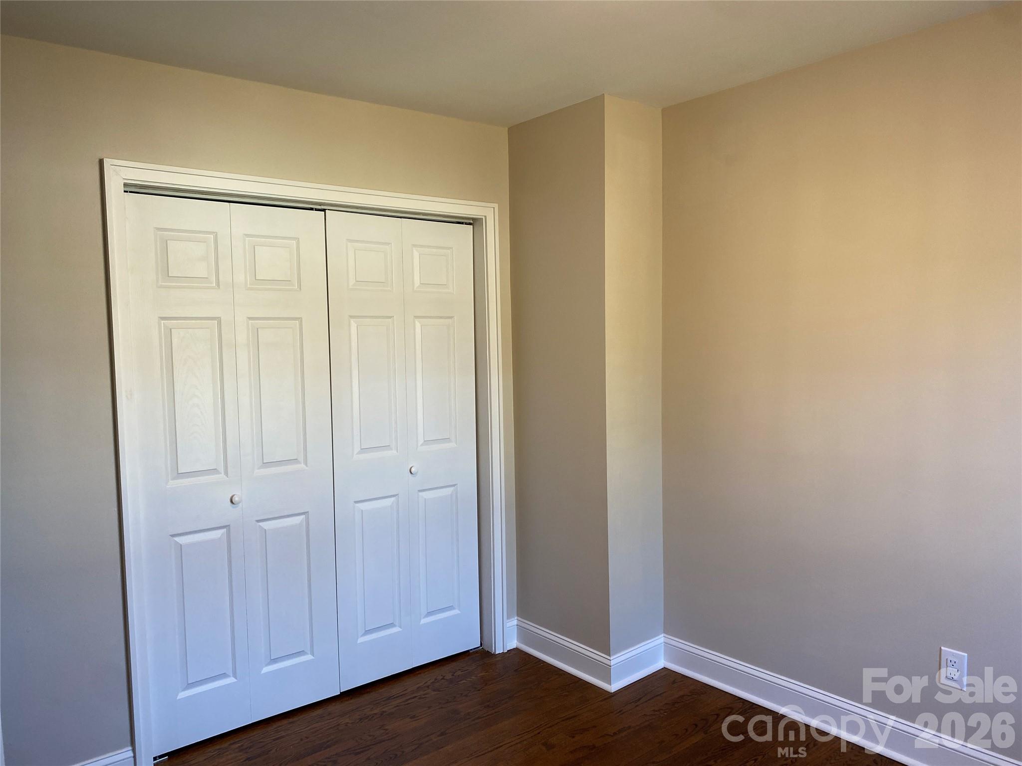 524 Wakefield Drive Charlotte NC 28209