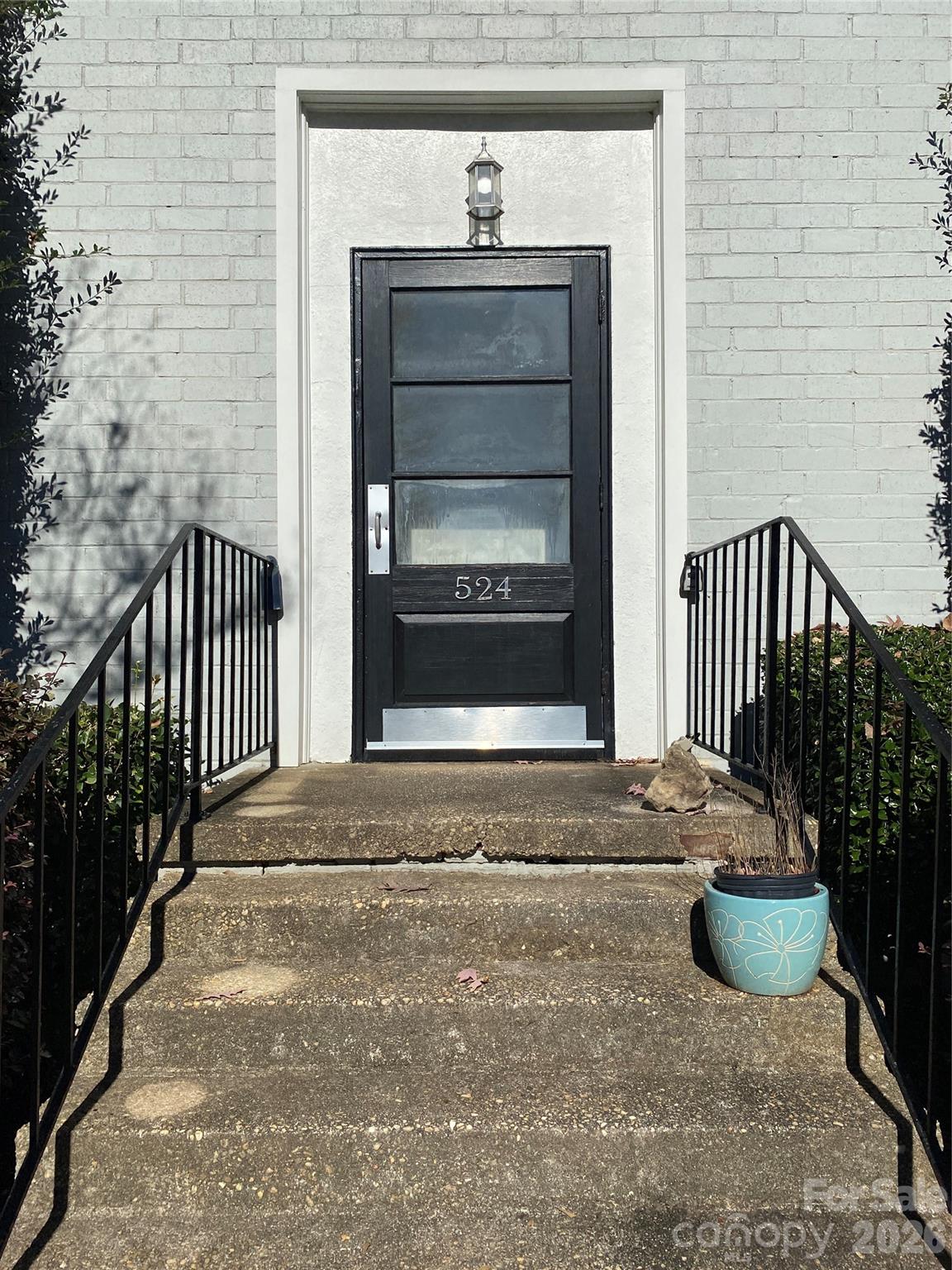 524 Wakefield Drive Charlotte NC 28209