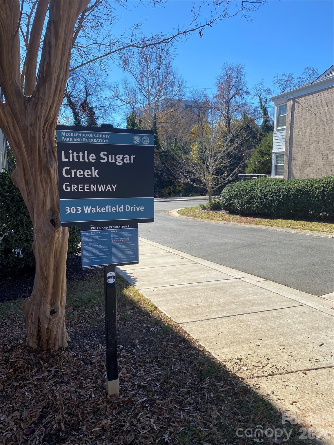 524 Wakefield Drive Charlotte NC 28209