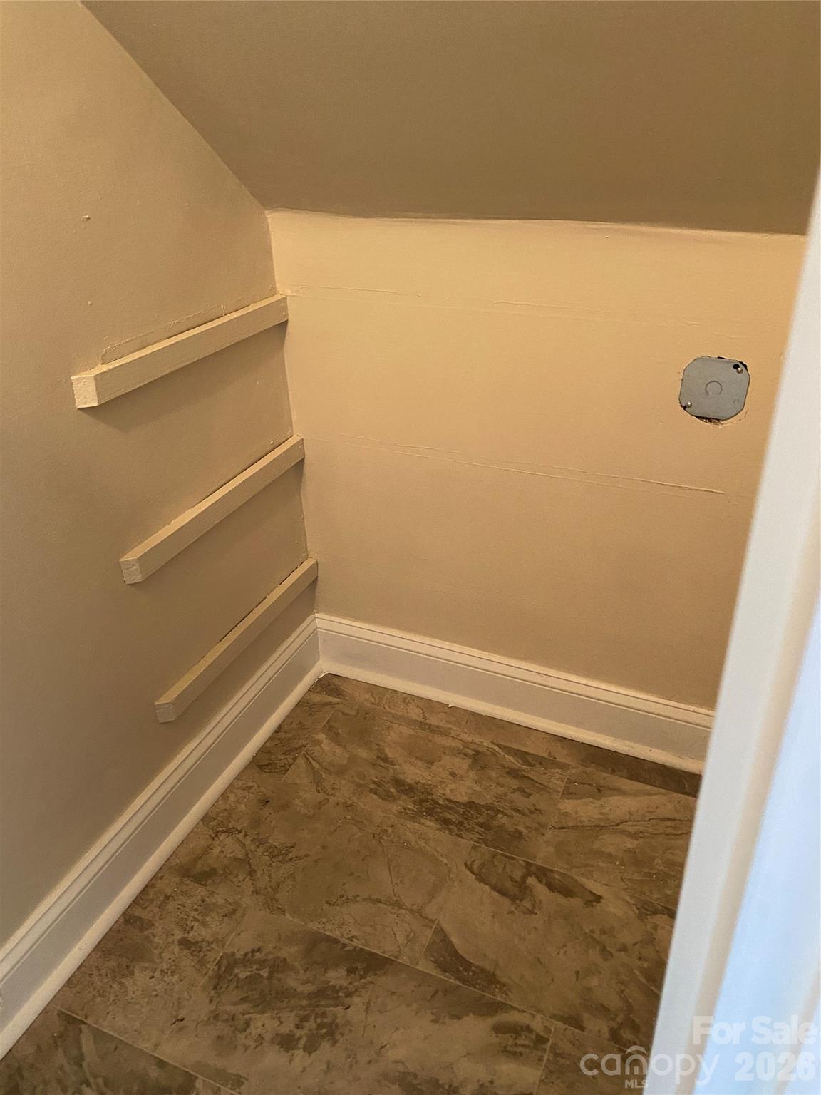524 Wakefield Drive Charlotte NC 28209
