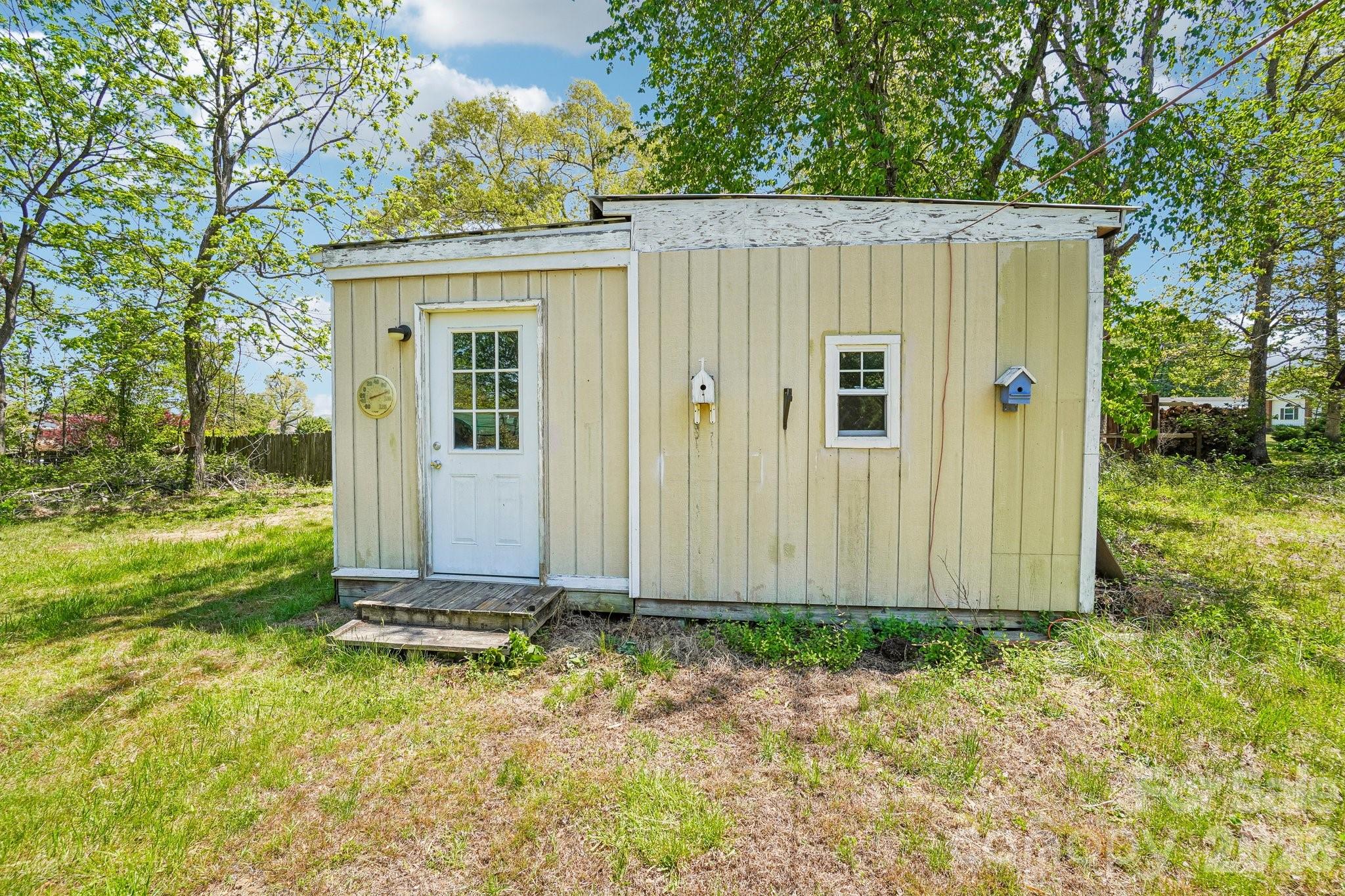 235 Gull Avenue East Flat Rock NC 28726