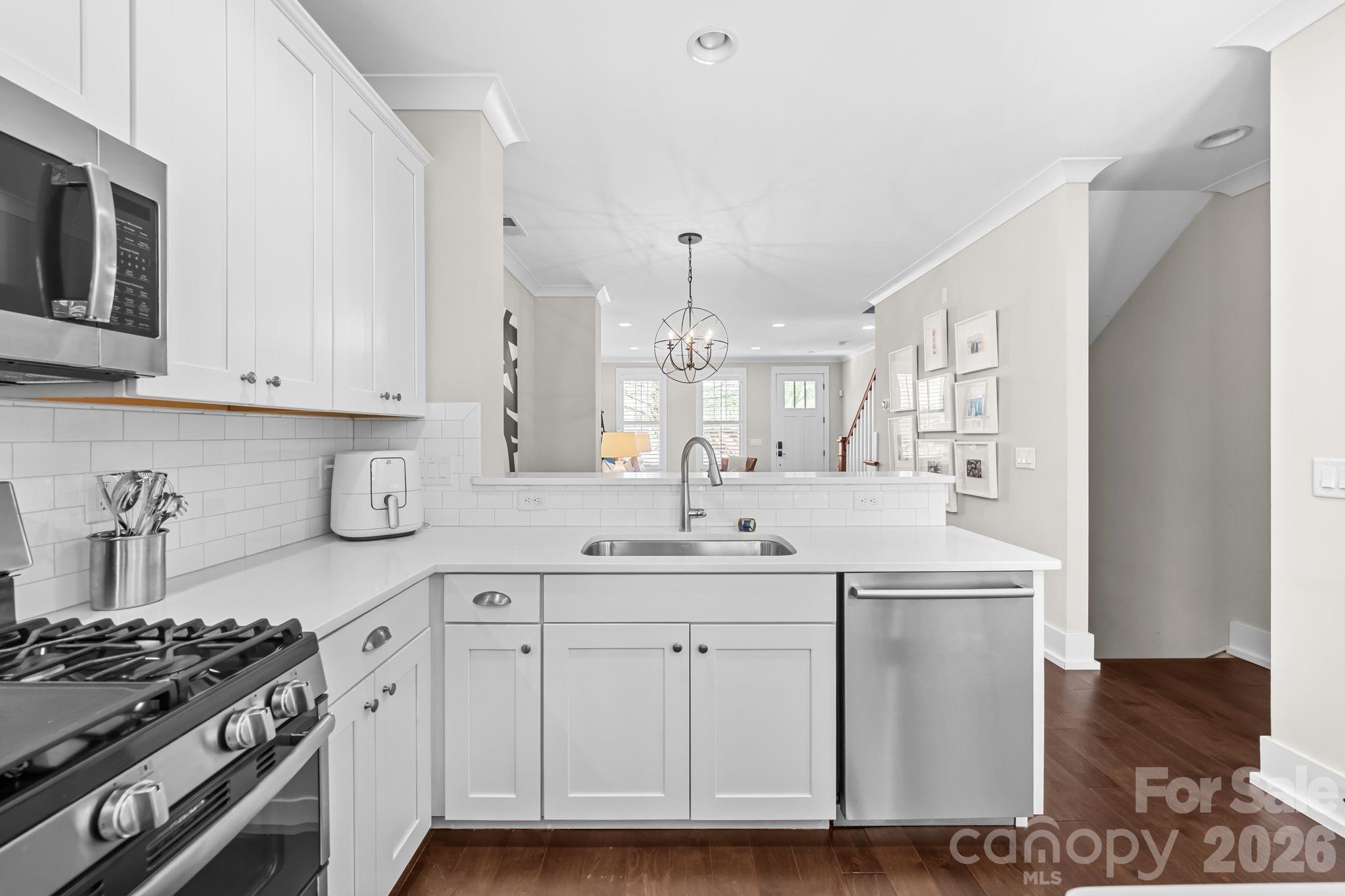 1636 Kenilworth Avenue Charlotte NC 28203
