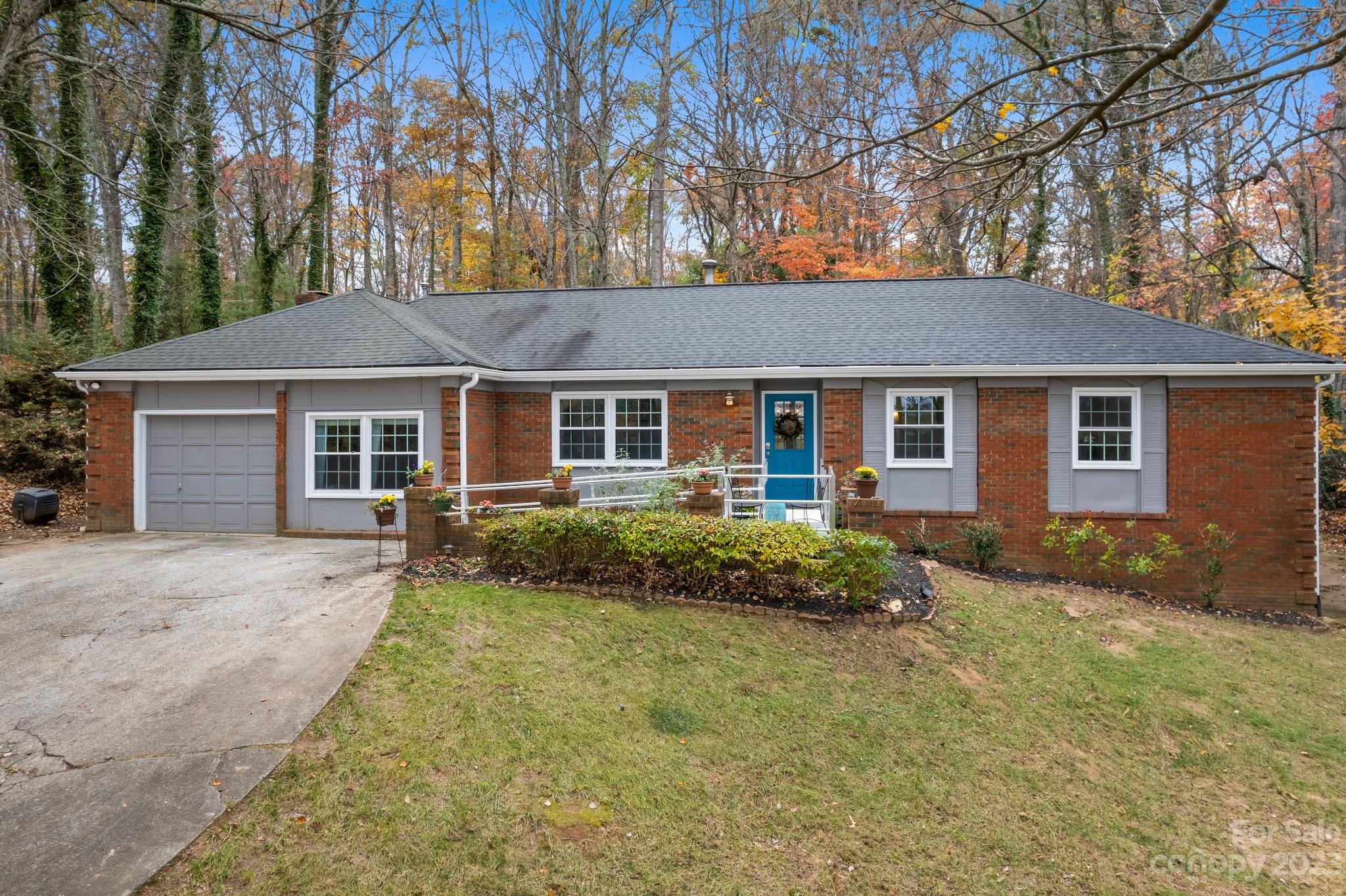42 Springwood Drive Asheville NC 28805