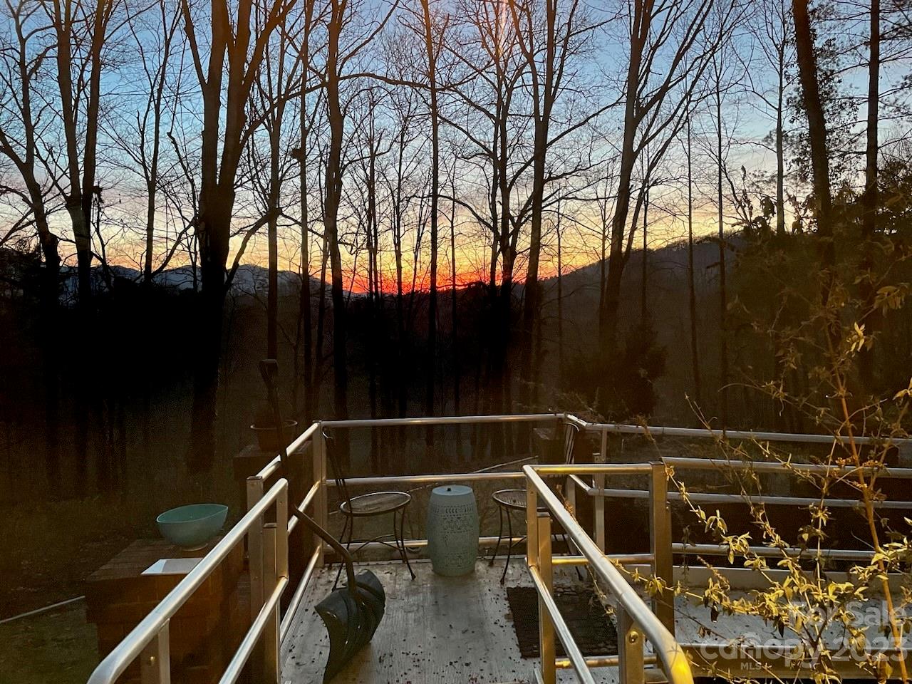 42 Springwood Drive Asheville NC 28805