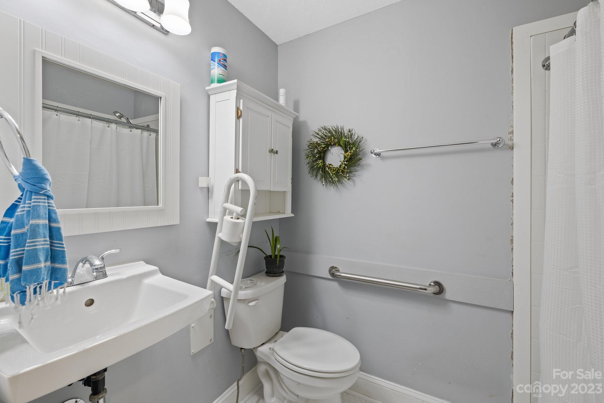42 Springwood Drive Asheville NC 28805