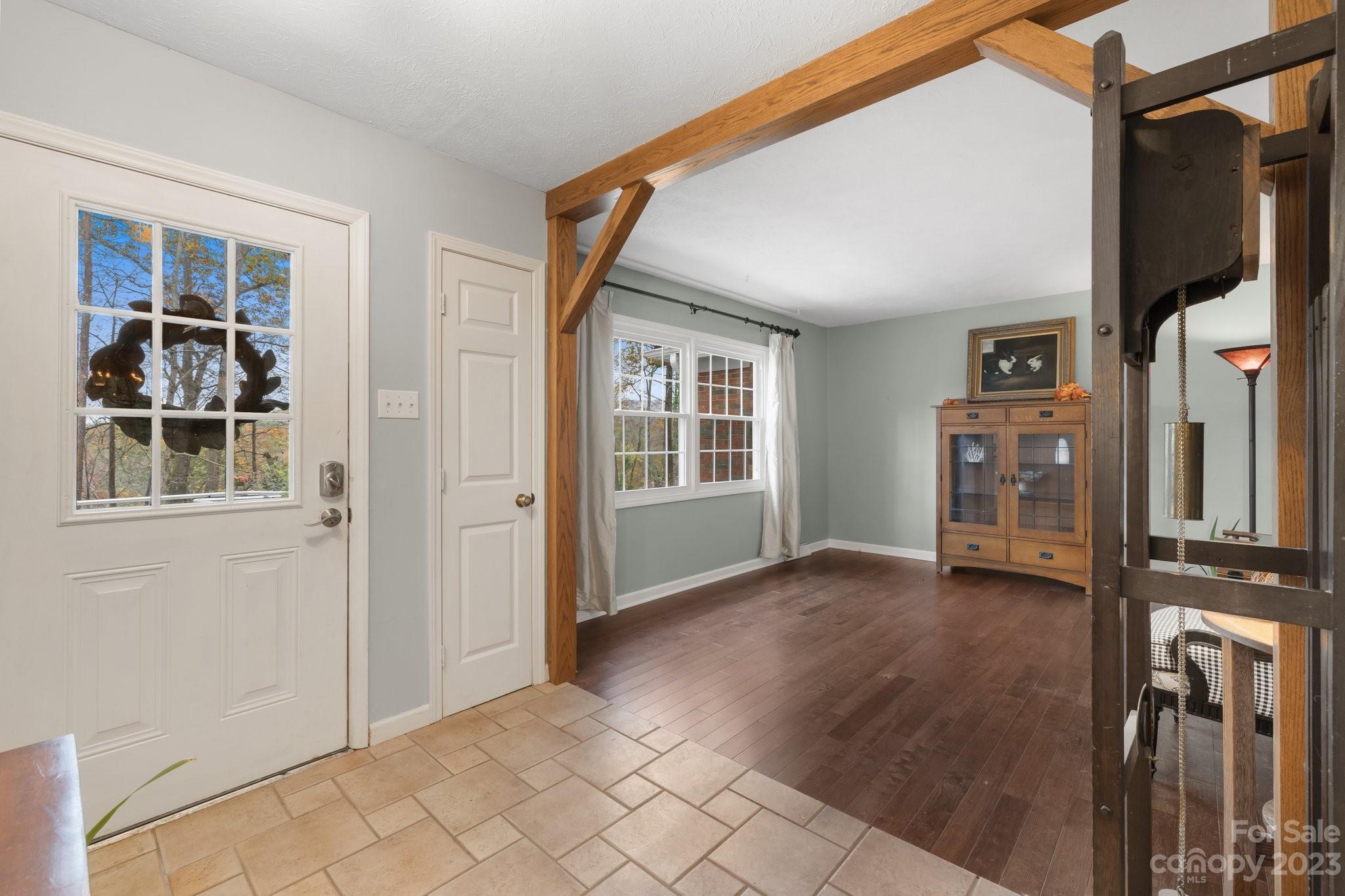 42 Springwood Drive Asheville NC 28805