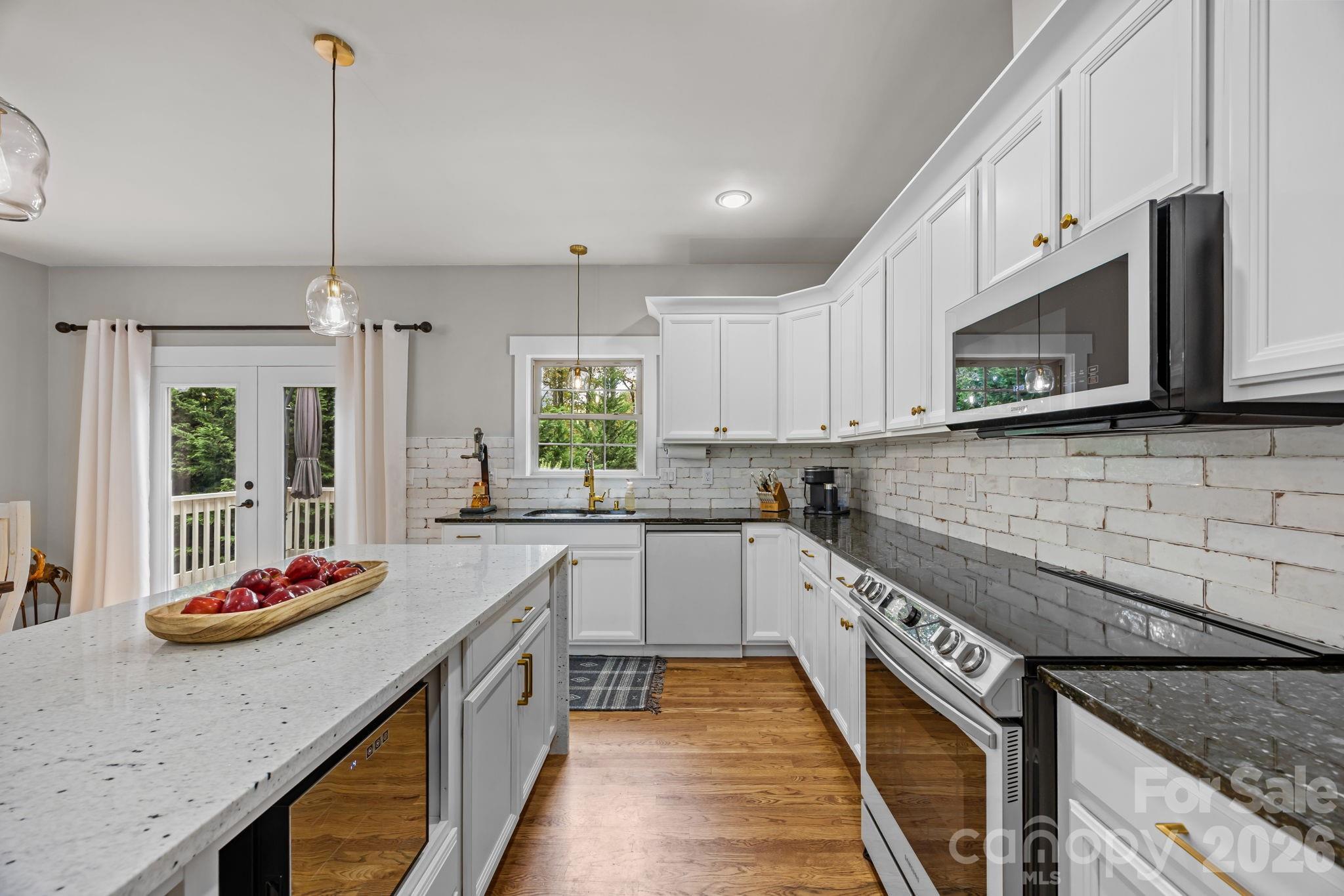 18 Oak Springs Drive Arden NC 28704