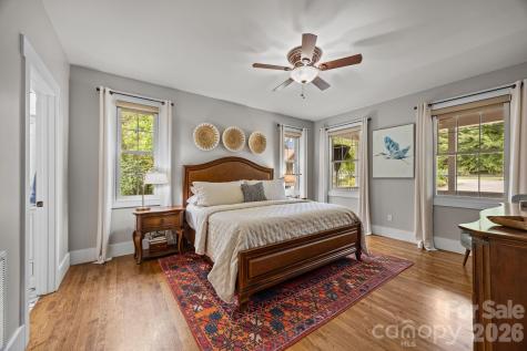 18 Oak Springs Drive Arden NC 28704