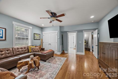 18 Oak Springs Drive Arden NC 28704