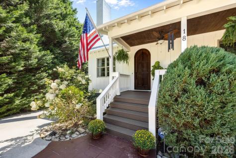 18 Oak Springs Drive Arden NC 28704