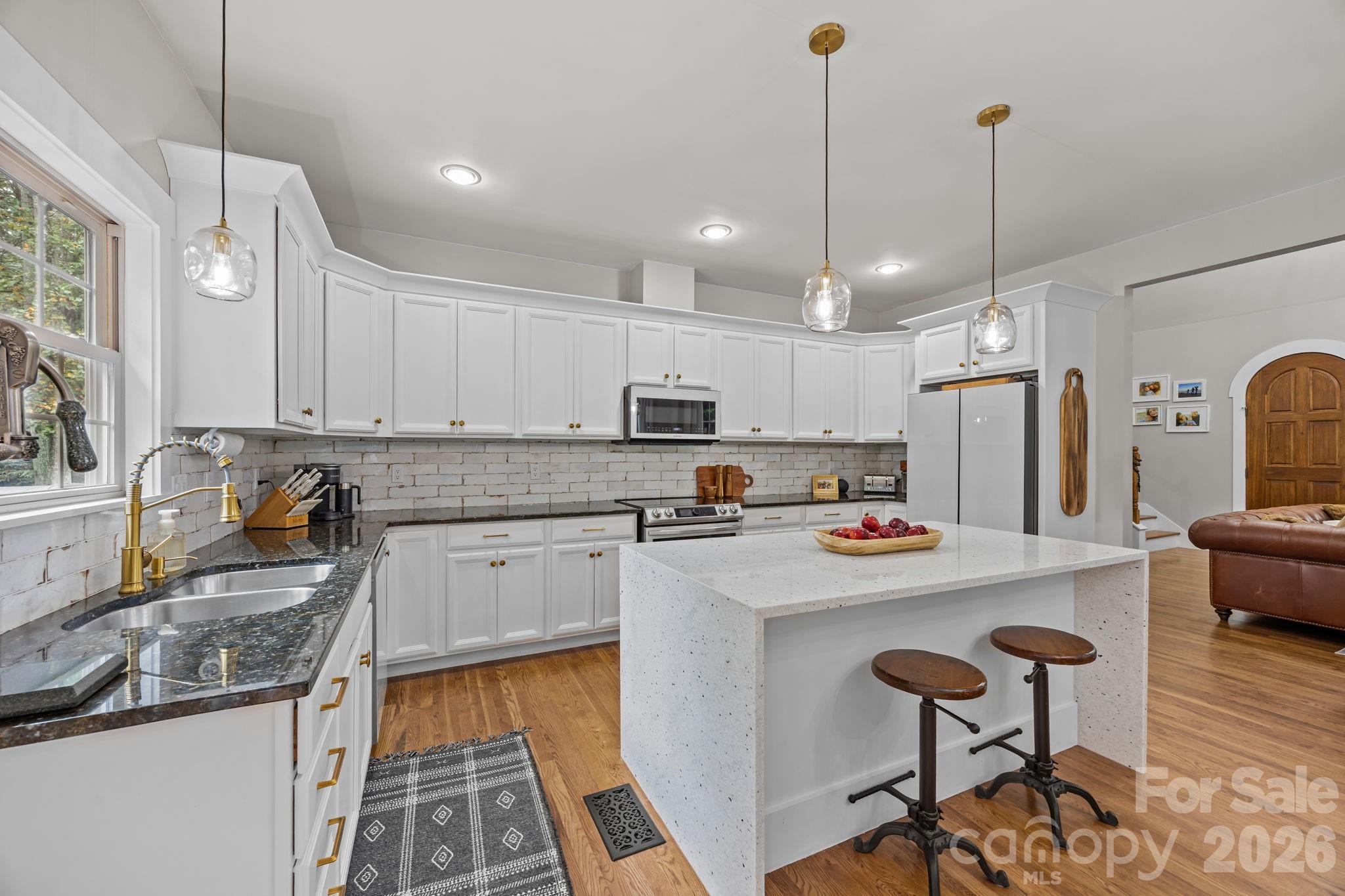 18 Oak Springs Drive Arden NC 28704