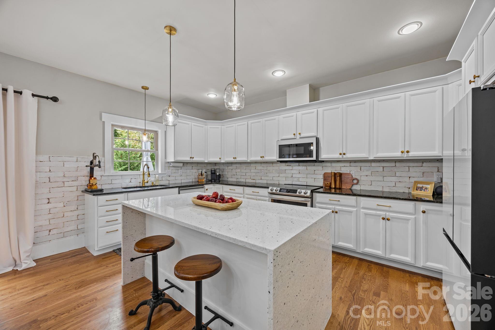 18 Oak Springs Drive Arden NC 28704