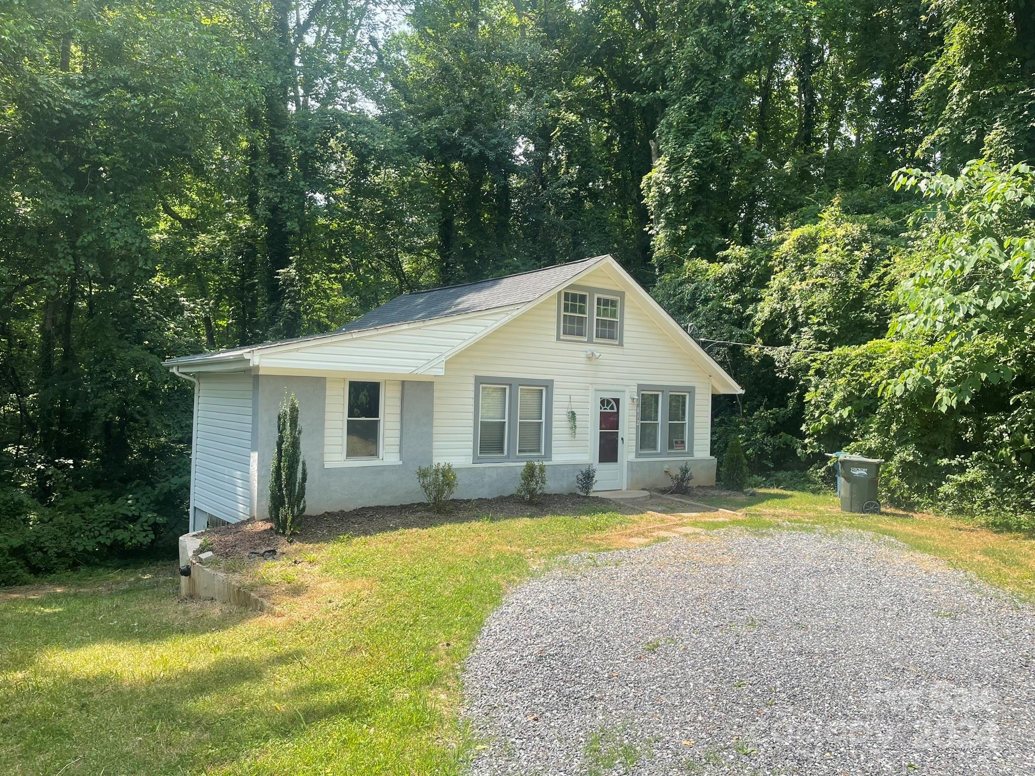 812 4th Street Place SE Hickory NC 28602
