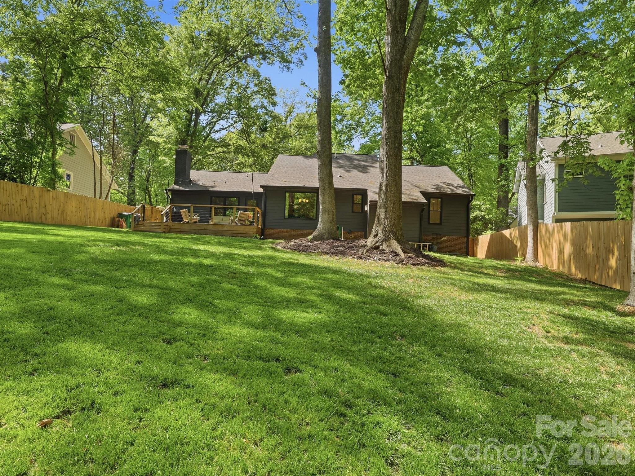 1611 E Barden Road Charlotte NC 28226