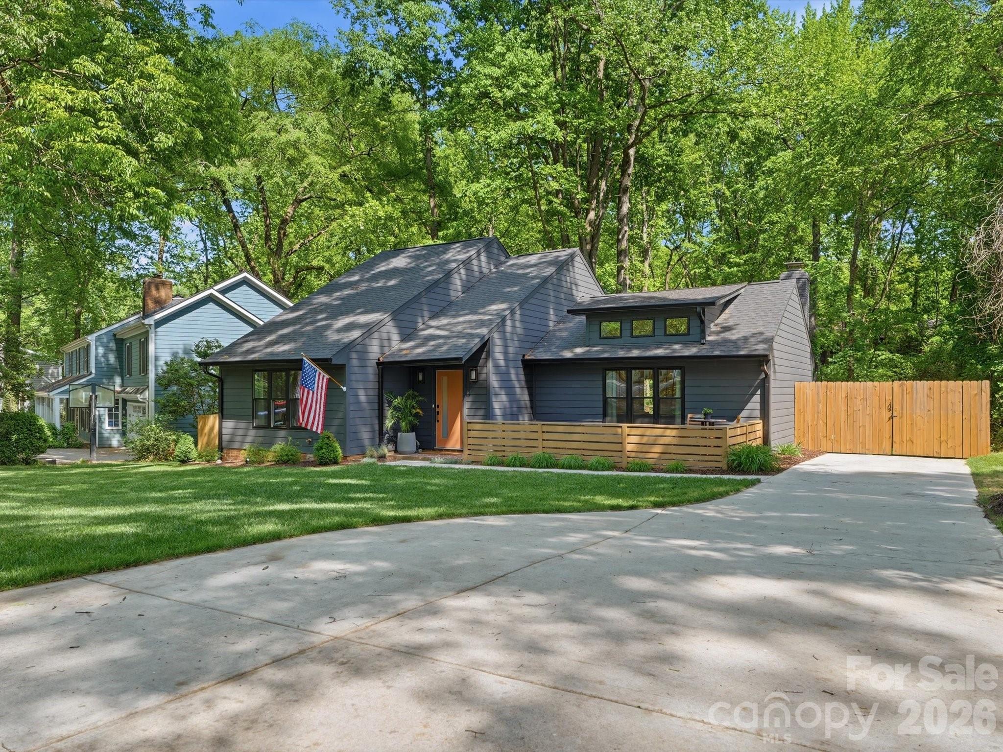 1611 E Barden Road Charlotte NC 28226
