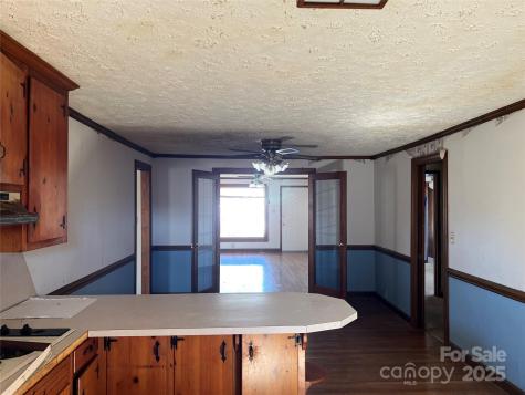 402 Chrysler Street Kannapolis NC 28083