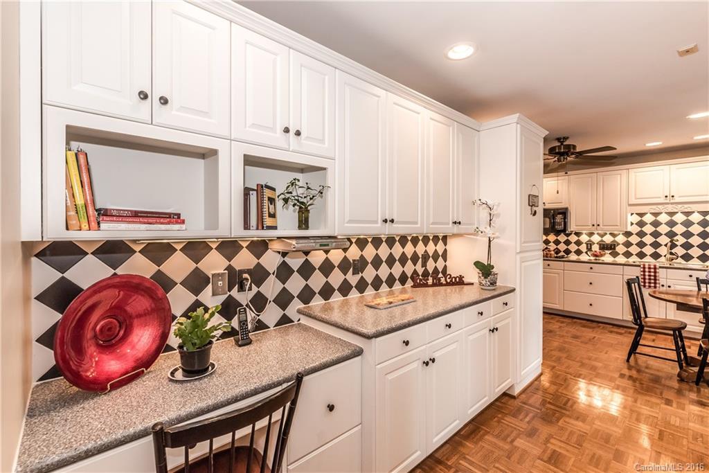 5326 Sandtrap Lane Charlotte NC 28226