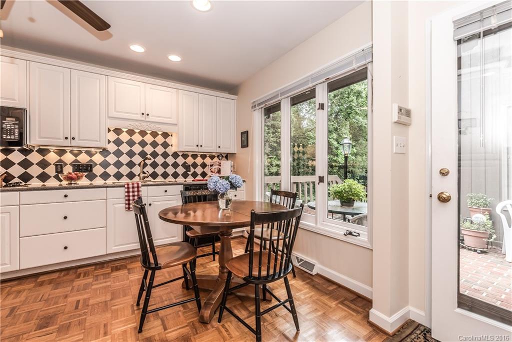 5326 Sandtrap Lane Charlotte NC 28226