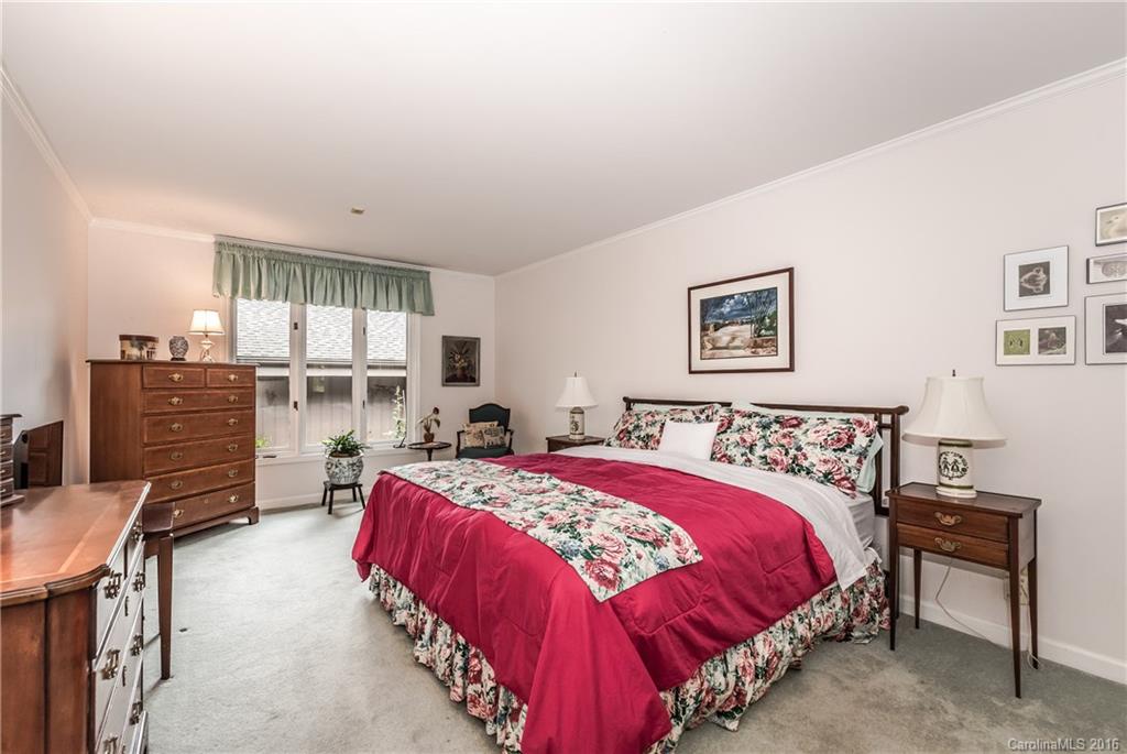 5326 Sandtrap Lane Charlotte NC 28226