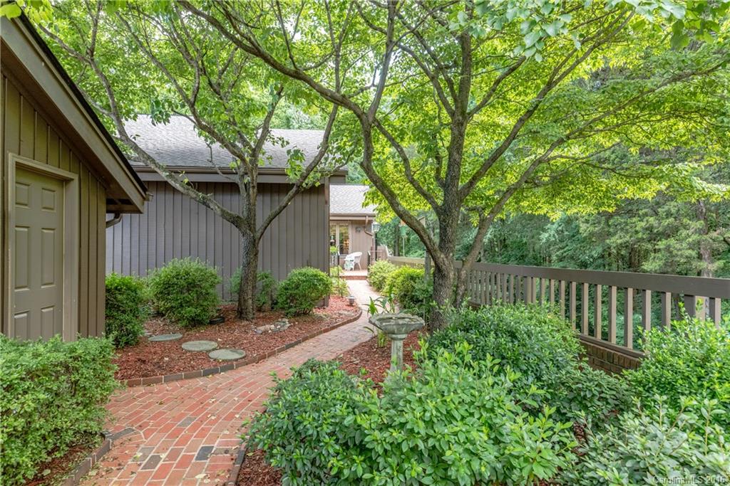 5326 Sandtrap Lane Charlotte NC 28226