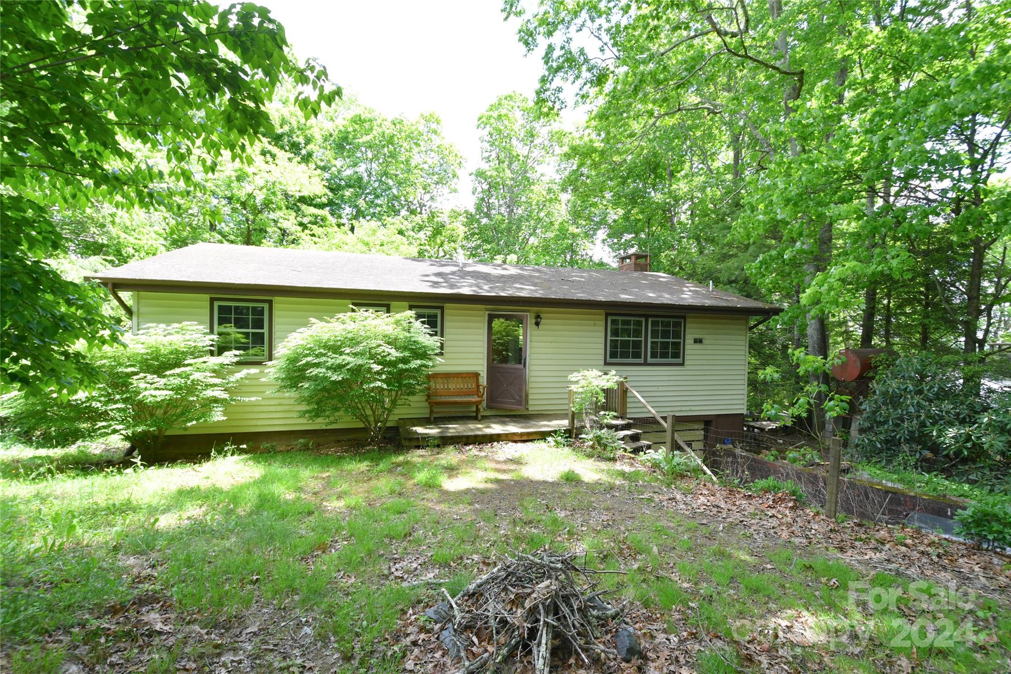 70 Redbird Lane Newland NC 28657