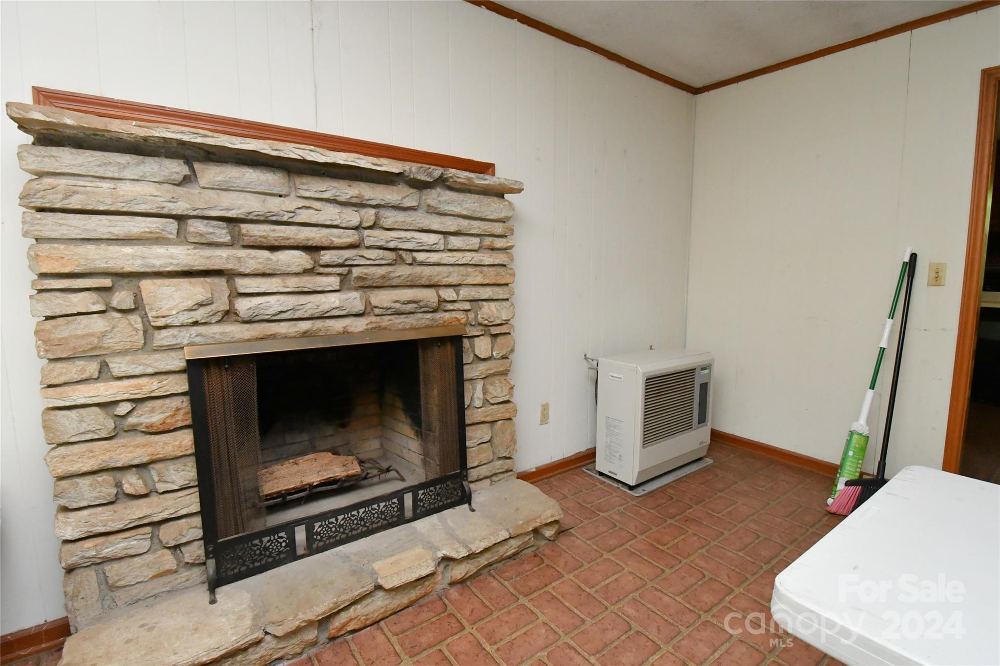 70 Redbird Lane Newland NC 28657