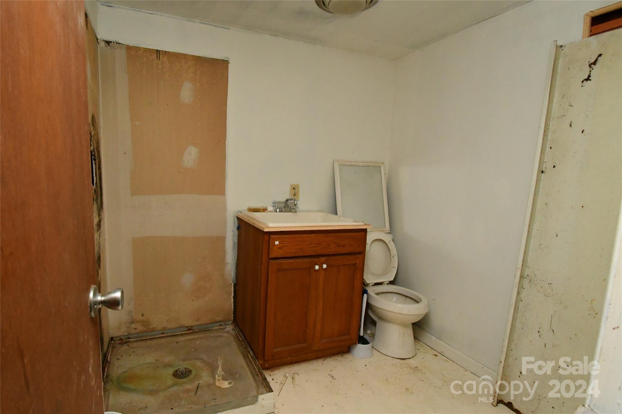 70 Redbird Lane Newland NC 28657