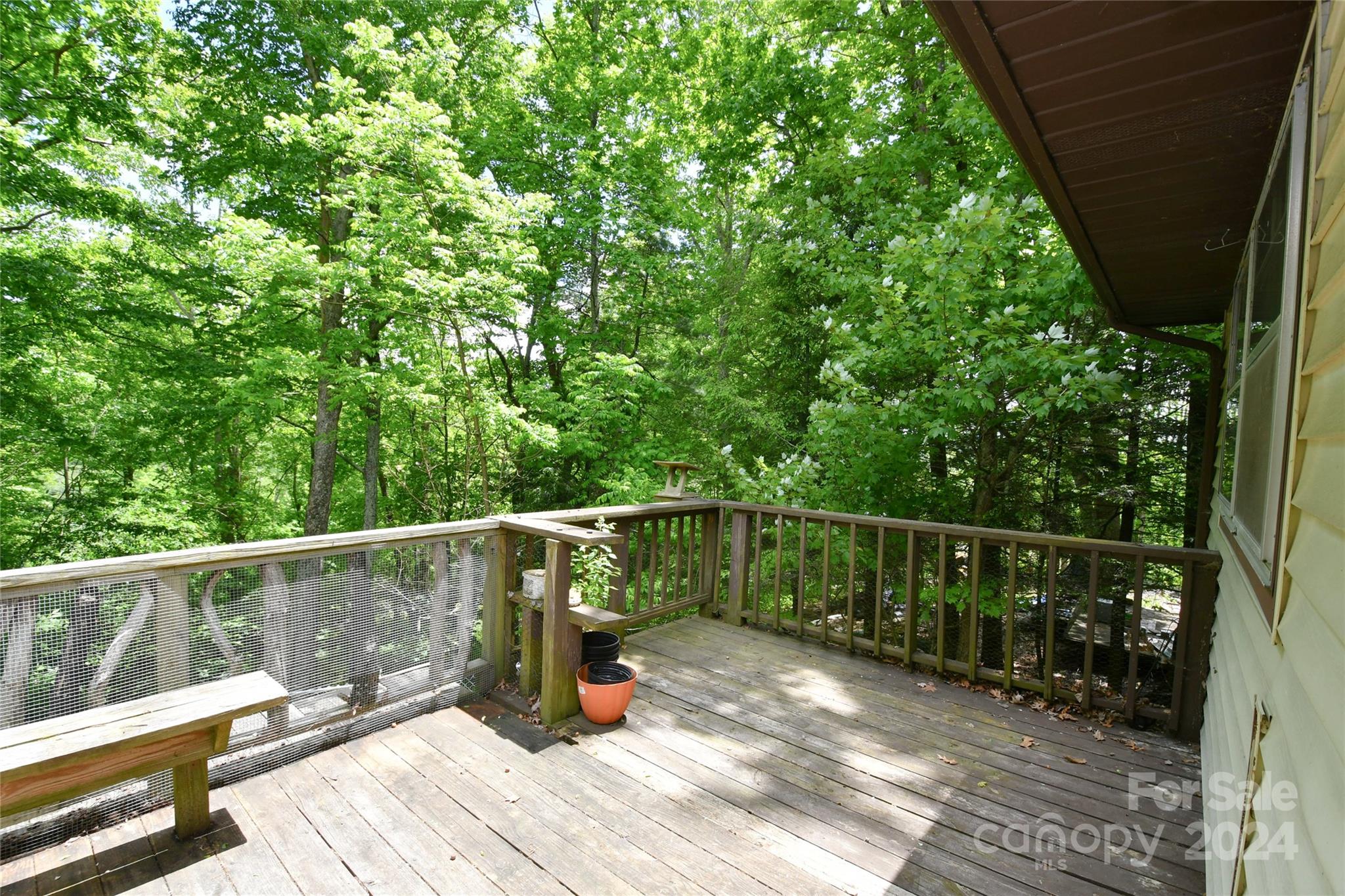 70 Redbird Lane Newland NC 28657
