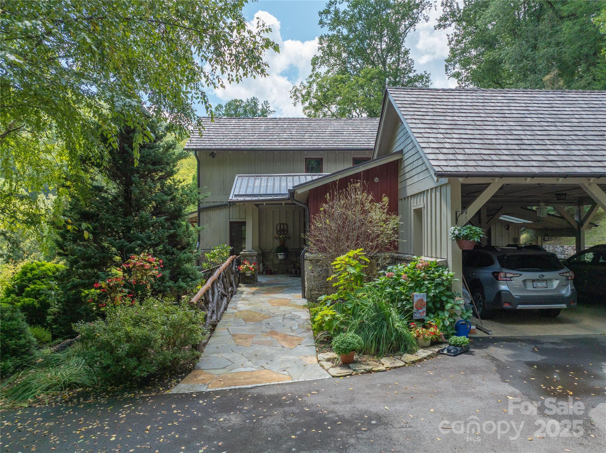156 Whisper Mountain Drive Leicester NC 28748