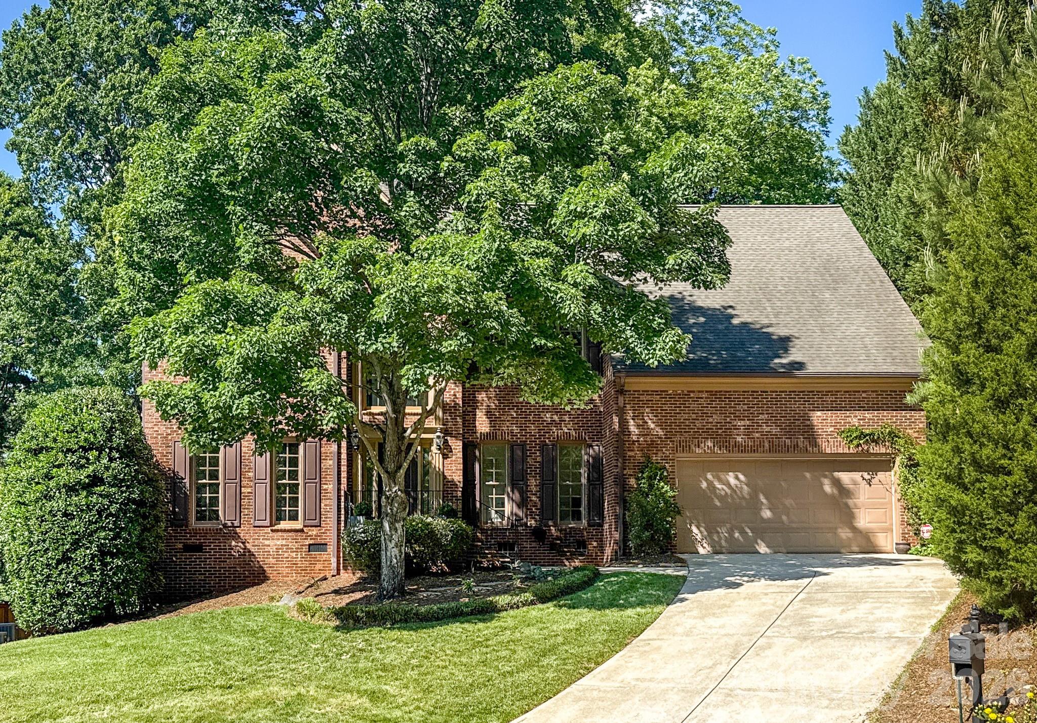 5309 Shasta Hill Court Charlotte NC 28211