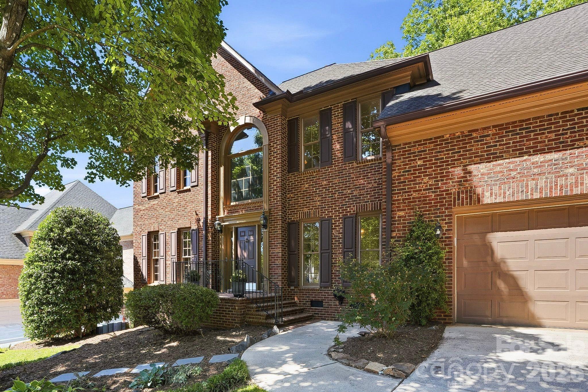 5309 Shasta Hill Court Charlotte NC 28211