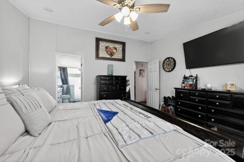 19 Morton Lane Asheville NC 28806