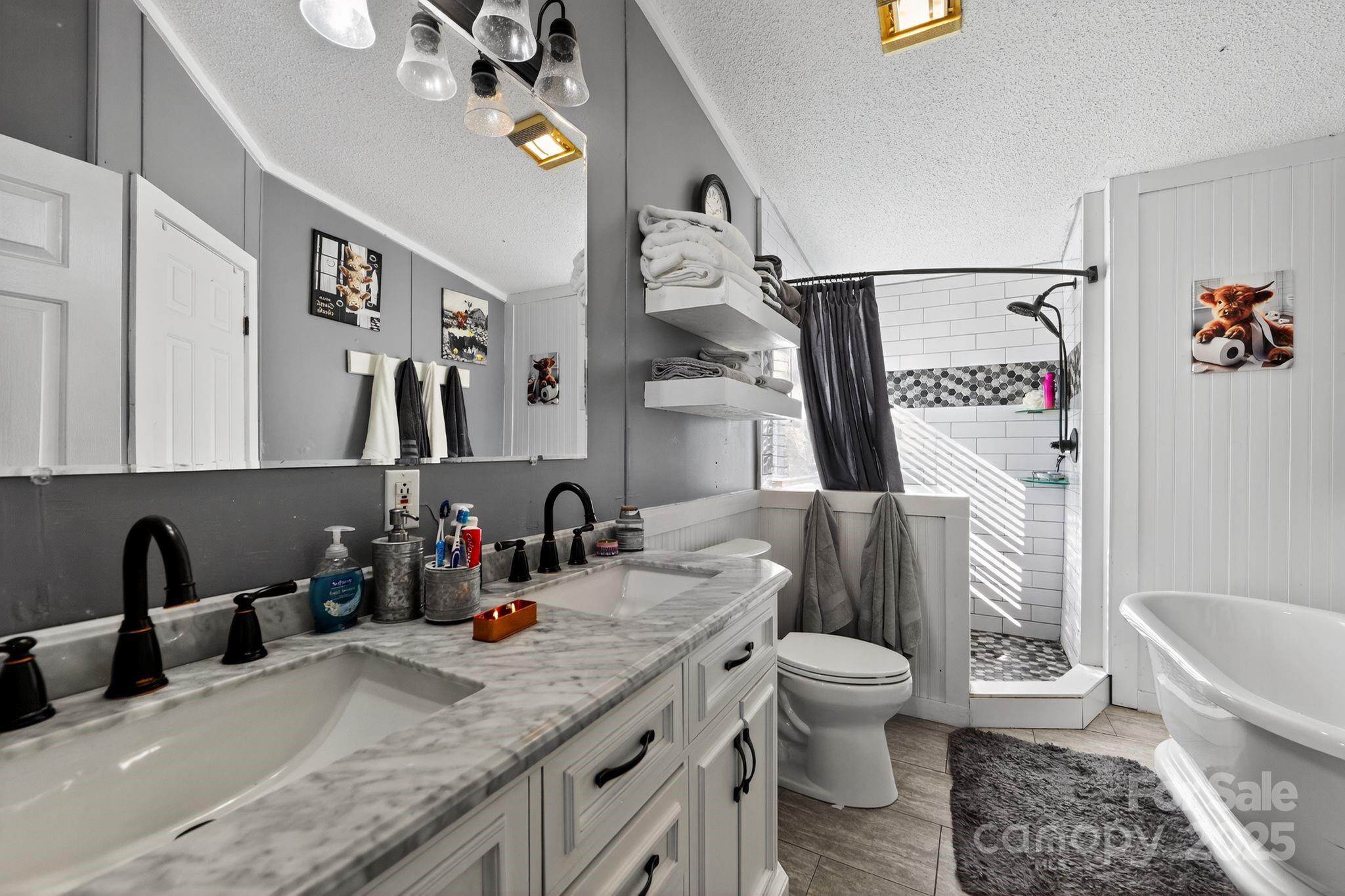 19 Morton Lane Asheville NC 28806