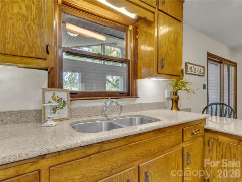 104 Beaverdam Heights Drive Canton NC 28716