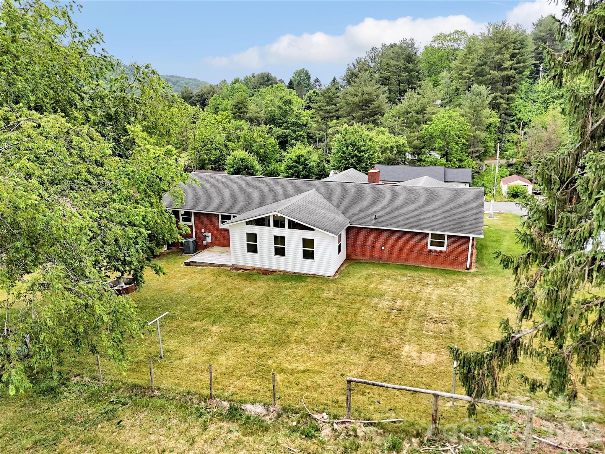 104 Beaverdam Heights Drive Canton NC 28716